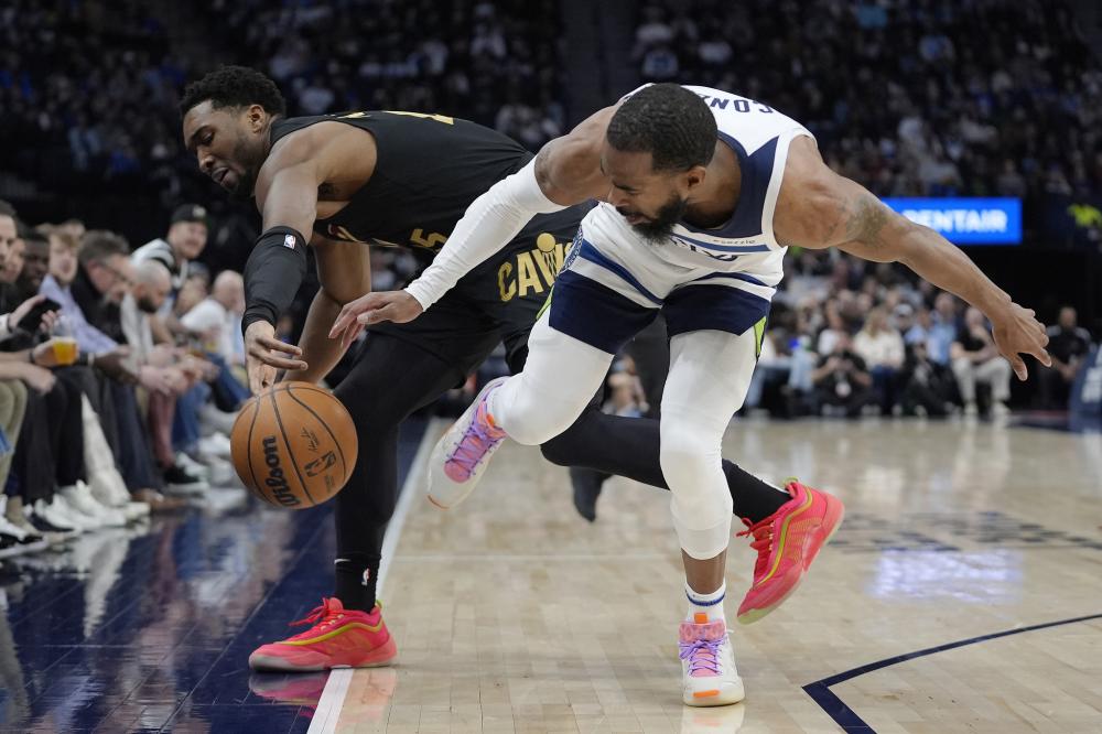 而他在国际 而他在国际