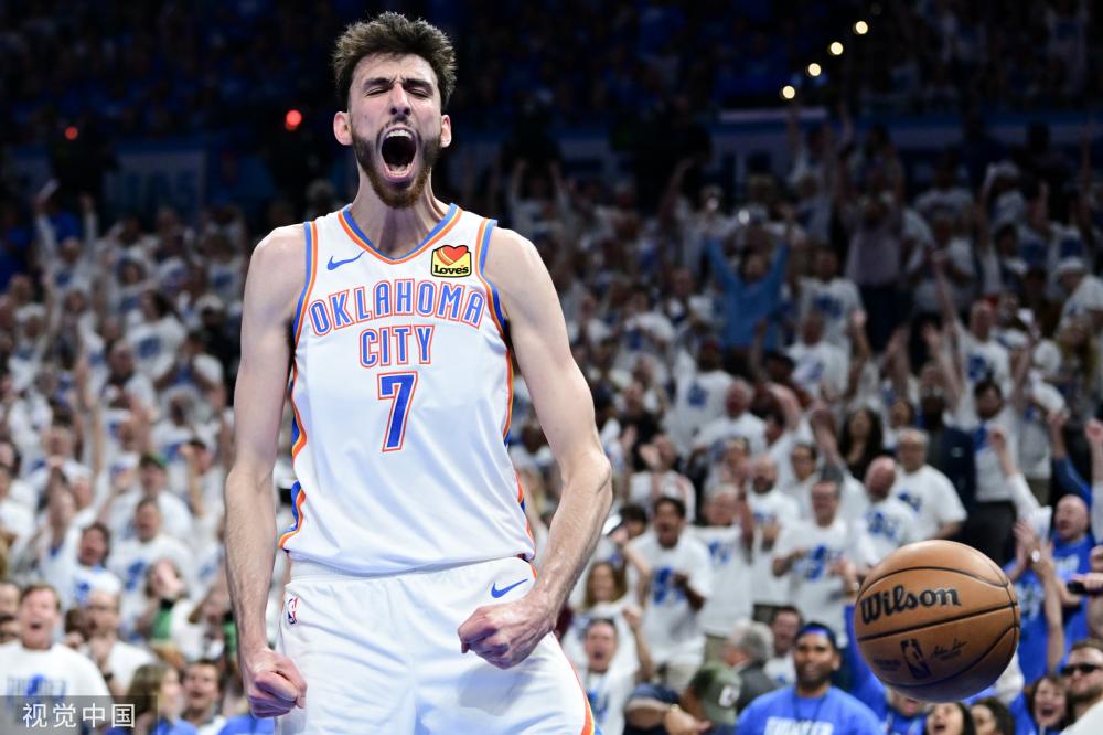 央视每周在 央视每周在